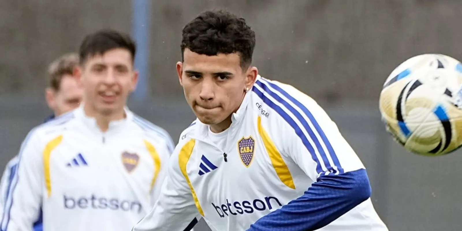 Leonel Flores