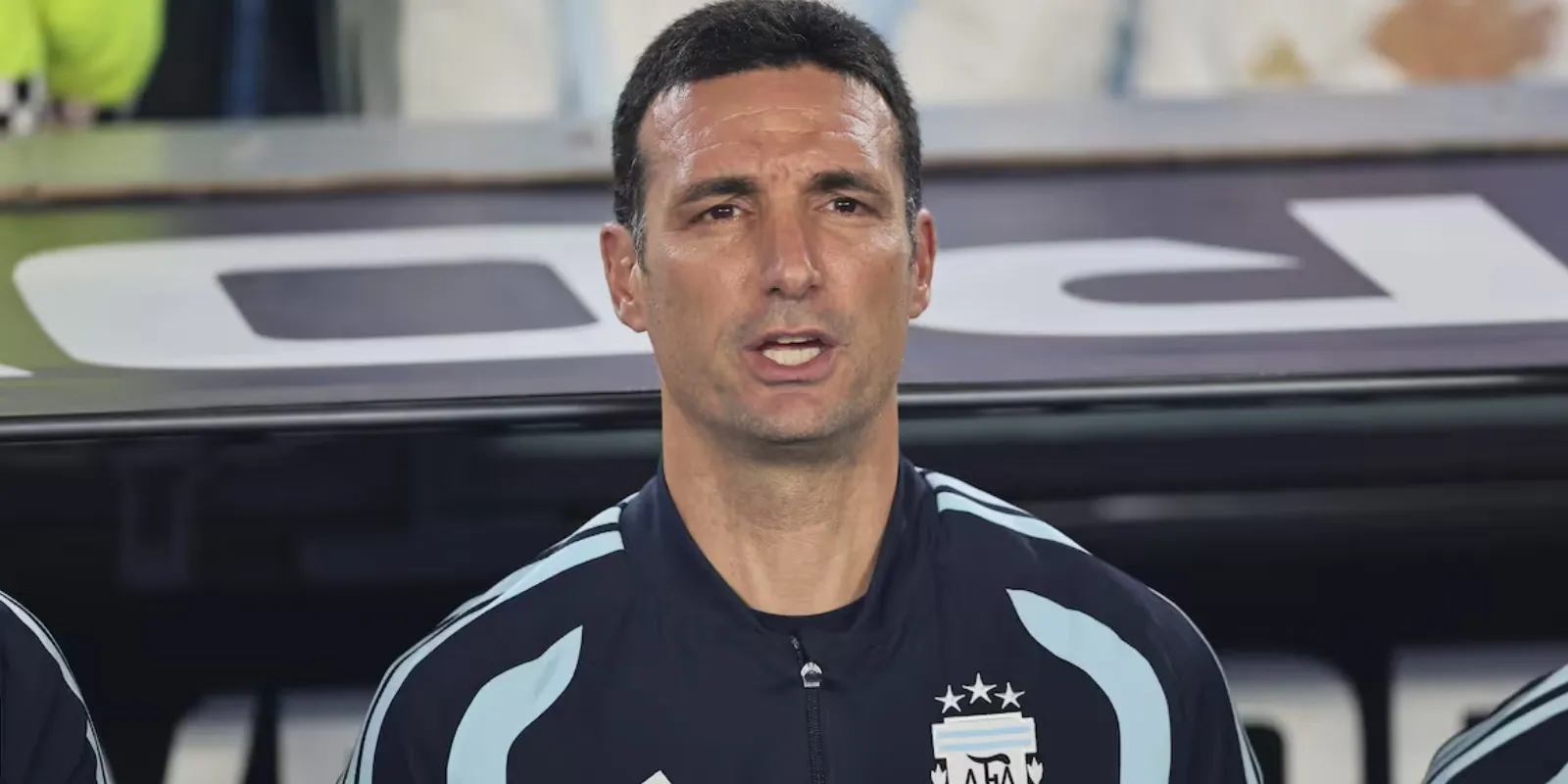 Leonel Flores